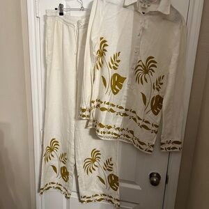 Rachel Zoe Kids White Shirt with Gold Leaf Design